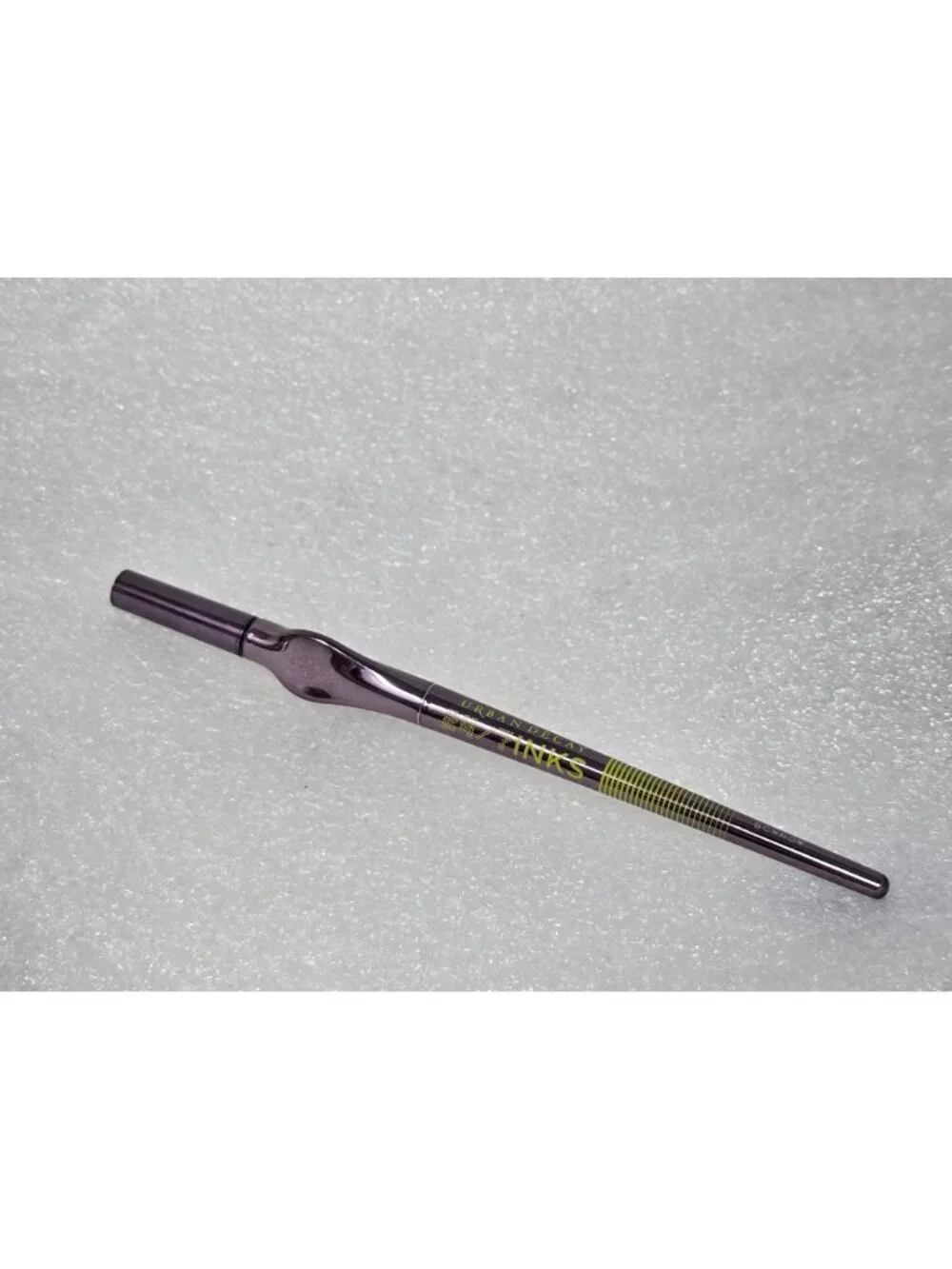 Urban Decay 24/7 Inks Liquid Eyeliner Mucho Mucho Yellow Matte Felt Tip